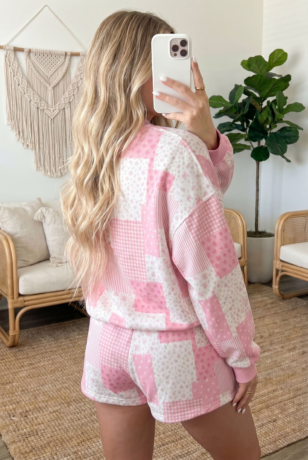 Light Pink Patchwork Floral Print Drop Shoulder Baggy Pullover Drawstring Shorts Set